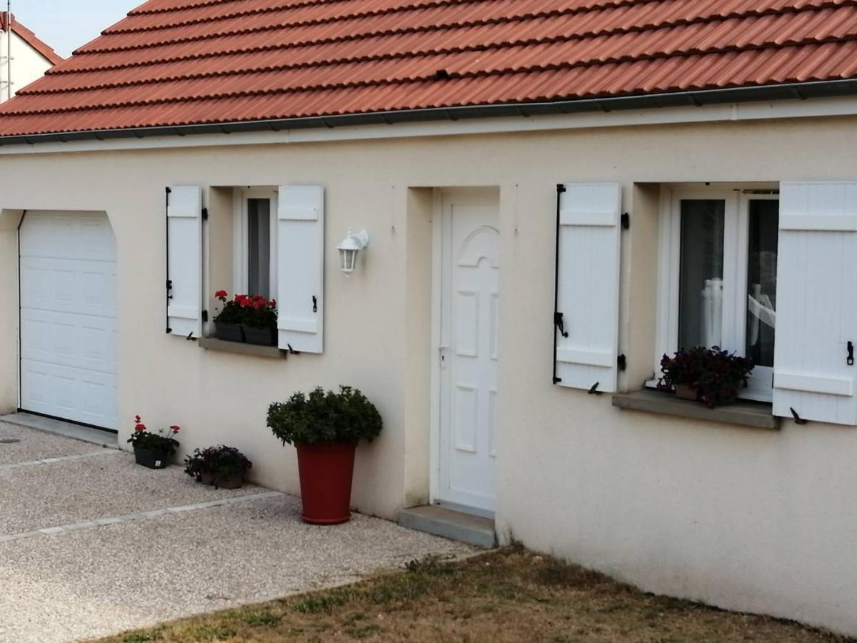 Maison Independante Lailly-en-Val Exterior photo